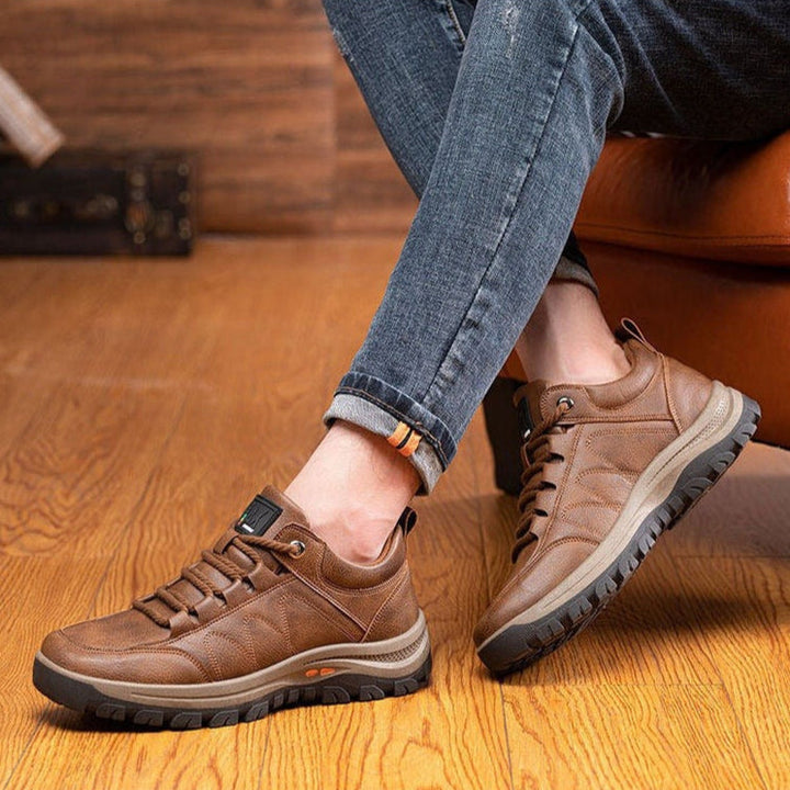 Chaussures de randonnée pour hommes en cuir synthétique avec semelle robuste - Michael
