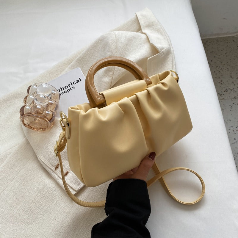 Sac à main pour femme avec effet de cuir à volants, style moderne - Amélie