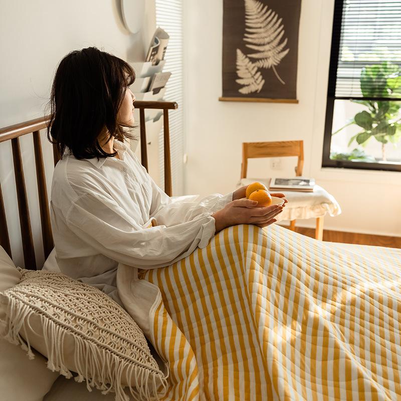 Couette d'été légère et respirante