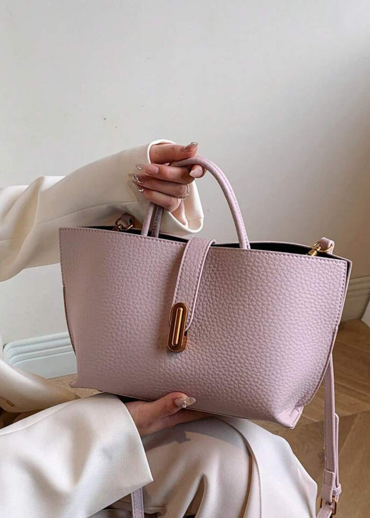 Sac fourre-tout femme cuir synthétique texturé design élégant - Noiré