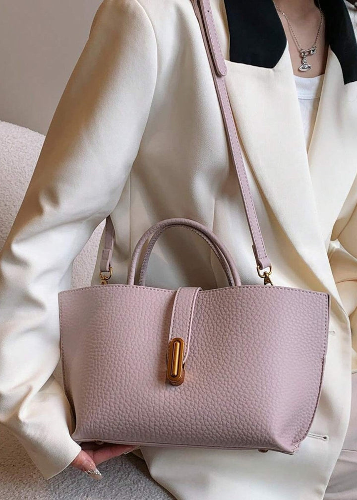 Sac fourre-tout femme cuir synthétique texturé design élégant - Noiré