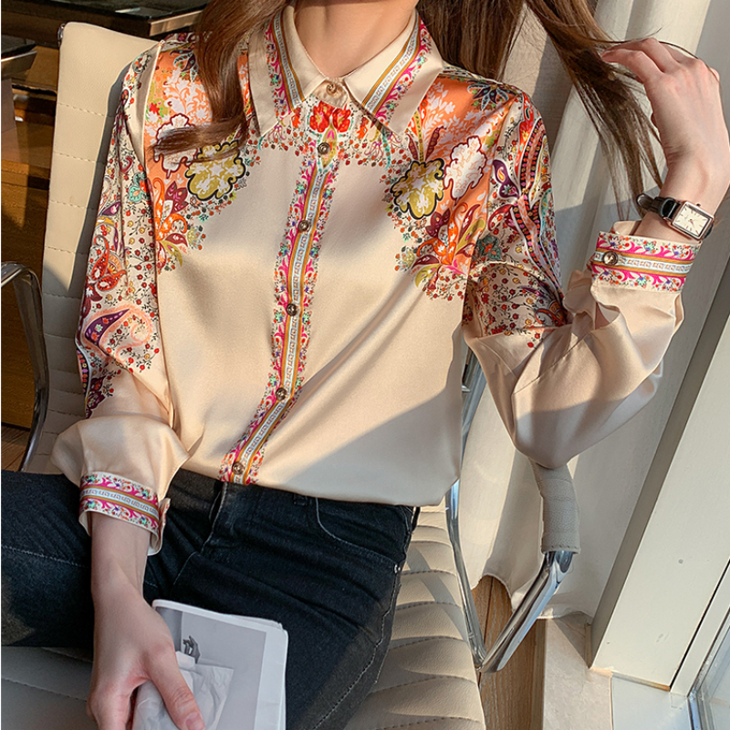 AMBER - Blouse en satin avec motif floral